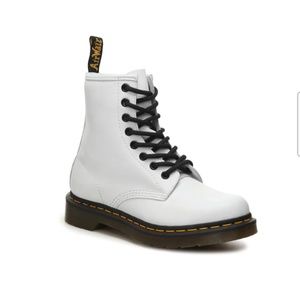 Dr.martins woman’s 8